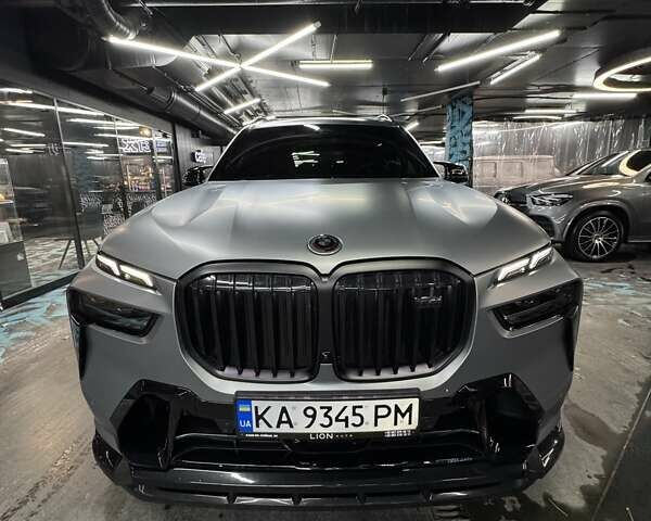 Серый БМВ X7, объемом двигателя 4.39 л и пробегом 83 тыс. км за 135000 $, фото 9 на Automoto.ua