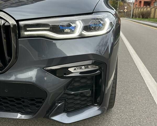 Сірий БМВ X7, об'ємом двигуна 2.99 л та пробігом 55 тис. км за 105900 $, фото 14 на Automoto.ua