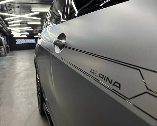 Серый БМВ X7, объемом двигателя 4.39 л и пробегом 83 тыс. км за 135000 $, фото 13 на Automoto.ua