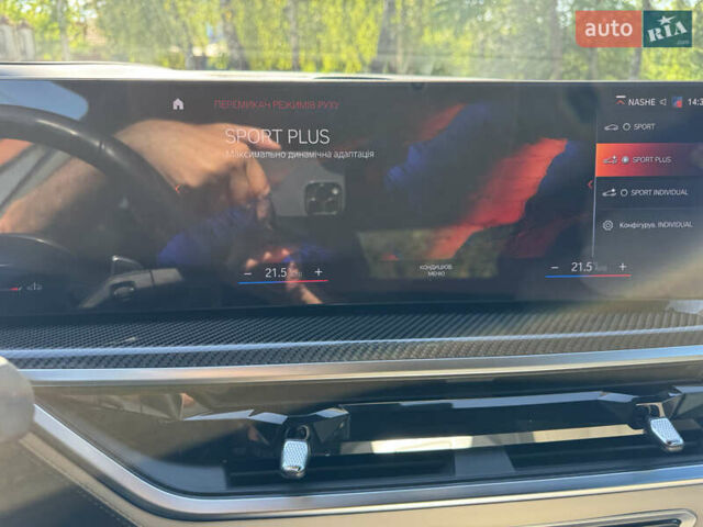 Серый БМВ X7, объемом двигателя 4.39 л и пробегом 60 тыс. км за 127000 $, фото 10 на Automoto.ua