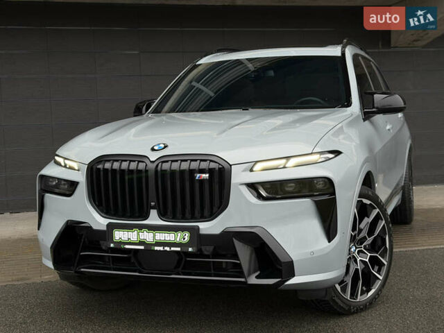 Сірий БМВ X7, об'ємом двигуна 4.39 л та пробігом 52 тис. км за 128000 $, фото 10 на Automoto.ua