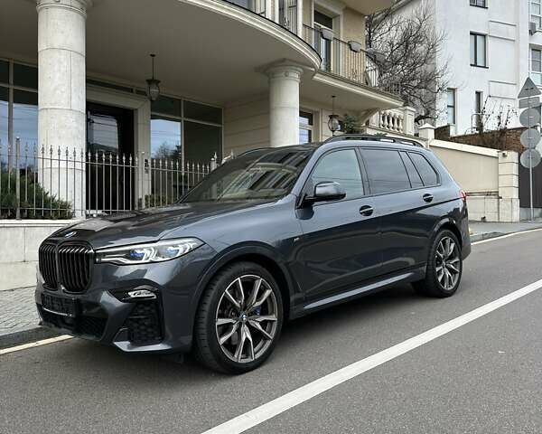Сірий БМВ X7, об'ємом двигуна 2.99 л та пробігом 55 тис. км за 105900 $, фото 1 на Automoto.ua