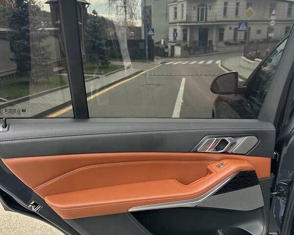 Сірий БМВ X7, об'ємом двигуна 2.99 л та пробігом 55 тис. км за 105900 $, фото 39 на Automoto.ua