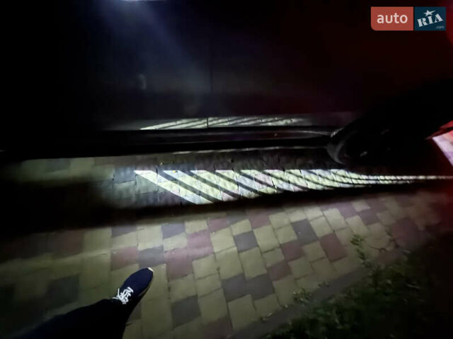 Серый БМВ X7, объемом двигателя 4.39 л и пробегом 60 тыс. км за 127000 $, фото 14 на Automoto.ua