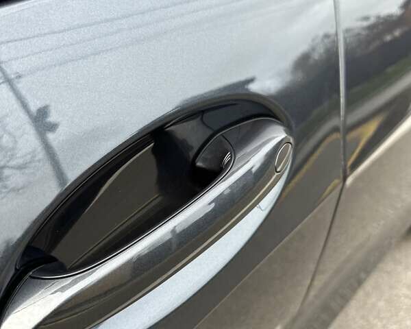 Сірий БМВ X7, об'ємом двигуна 2.99 л та пробігом 55 тис. км за 105900 $, фото 21 на Automoto.ua