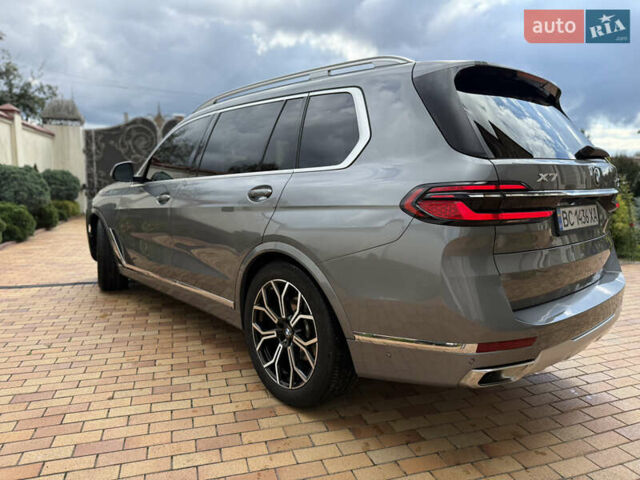 Серый БМВ X7, объемом двигателя 3 л и пробегом 22 тыс. км за 85900 $, фото 10 на Automoto.ua
