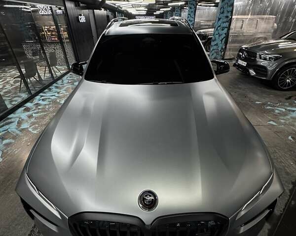 Серый БМВ X7, объемом двигателя 4.39 л и пробегом 83 тыс. км за 135000 $, фото 10 на Automoto.ua