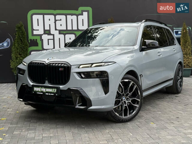 Серый БМВ X7, объемом двигателя 4.39 л и пробегом 45 тыс. км за 129900 $, фото 11 на Automoto.ua