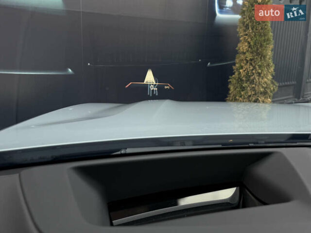 Серый БМВ X7, объемом двигателя 4.39 л и пробегом 45 тыс. км за 129900 $, фото 28 на Automoto.ua