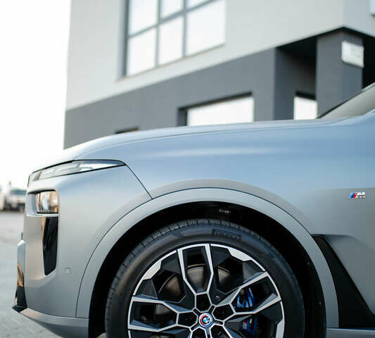 Сірий БМВ X7, об'ємом двигуна 3 л та пробігом 98 тис. км за 115000 $, фото 16 на Automoto.ua