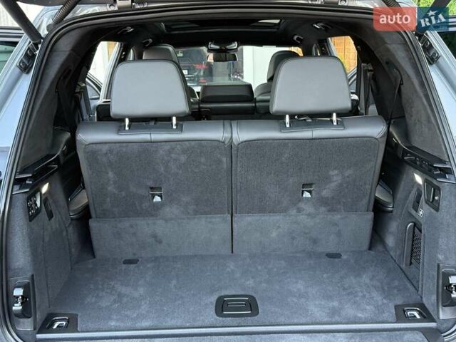 Серый БМВ X7, объемом двигателя 2.99 л и пробегом 99 тыс. км за 110900 $, фото 59 на Automoto.ua