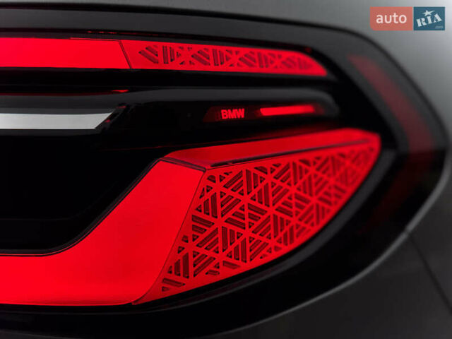 Серый БМВ X7, объемом двигателя 3 л и пробегом 63 тыс. км за 91000 $, фото 18 на Automoto.ua