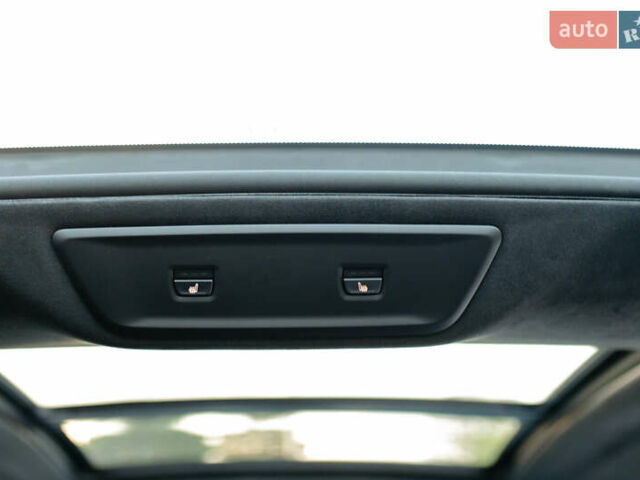 Сірий БМВ X7, об'ємом двигуна 3 л та пробігом 98 тис. км за 115000 $, фото 93 на Automoto.ua