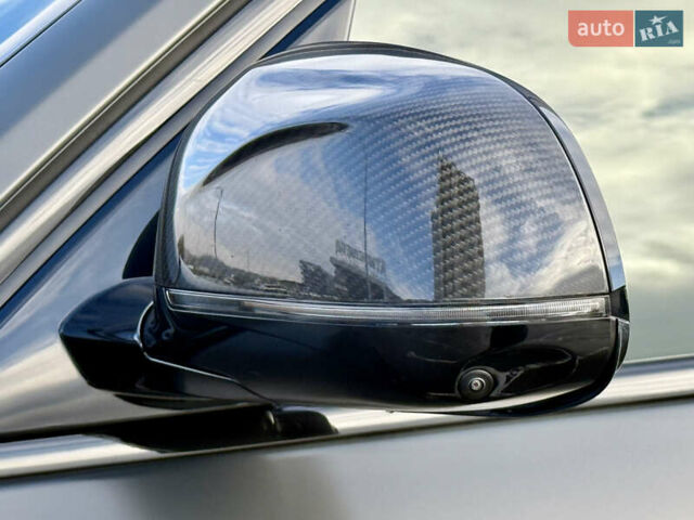 Серый БМВ X7, объемом двигателя 4.39 л и пробегом 45 тыс. км за 139900 $, фото 41 на Automoto.ua