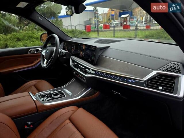 Серый БМВ X7, объемом двигателя 3 л и пробегом 63 тыс. км за 91000 $, фото 28 на Automoto.ua