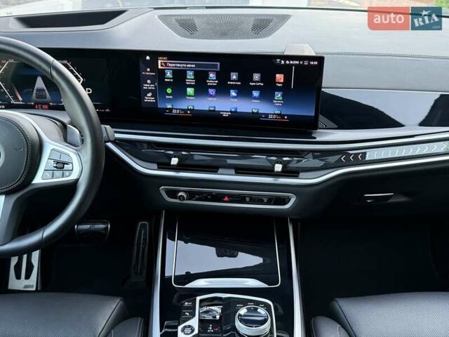 Серый БМВ X7, объемом двигателя 2.99 л и пробегом 99 тыс. км за 110900 $, фото 115 на Automoto.ua