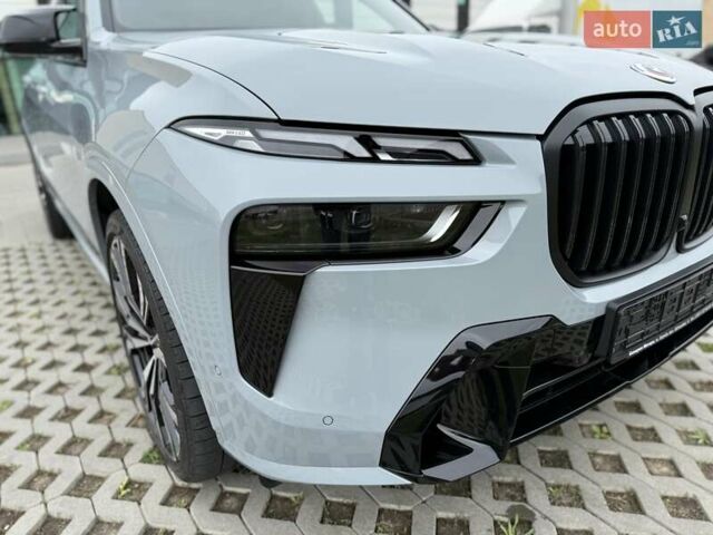 Серый БМВ X7, объемом двигателя 3 л и пробегом 16 тыс. км за 112800 $, фото 8 на Automoto.ua