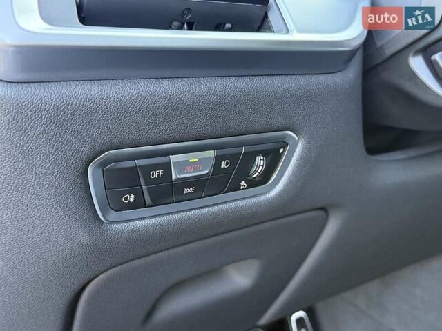 Серый БМВ X7, объемом двигателя 2.99 л и пробегом 99 тыс. км за 110900 $, фото 42 на Automoto.ua