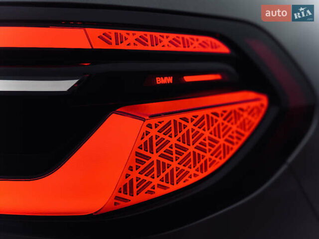 Серый БМВ X7, объемом двигателя 3 л и пробегом 63 тыс. км за 91000 $, фото 81 на Automoto.ua