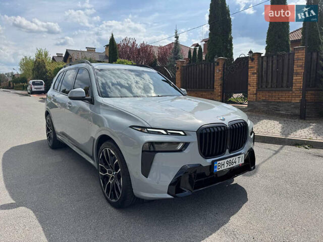 Серый БМВ X7, объемом двигателя 2.99 л и пробегом 81 тыс. км за 122000 $, фото 3 на Automoto.ua