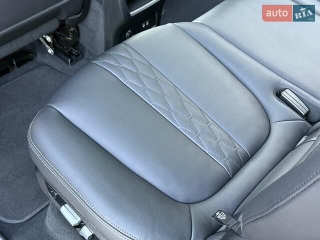 Серый БМВ X7, объемом двигателя 2.99 л и пробегом 99 тыс. км за 110900 $, фото 54 на Automoto.ua