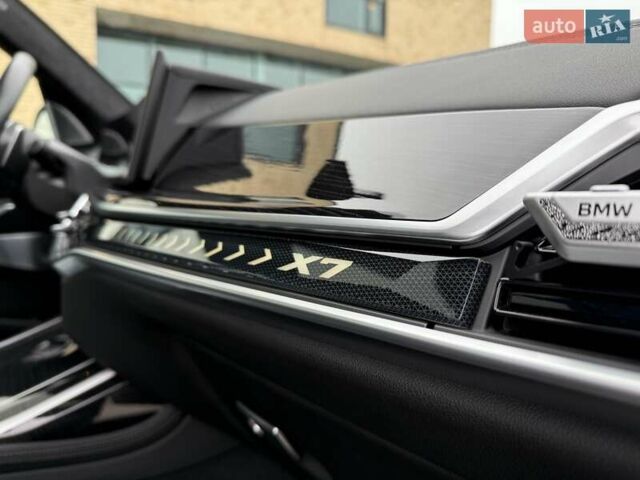Серый БМВ X7, объемом двигателя 3 л и пробегом 16 тыс. км за 108800 $, фото 45 на Automoto.ua