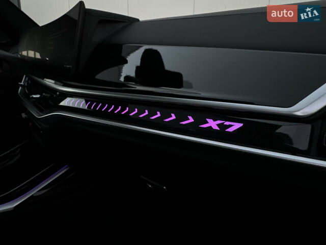 Серый БМВ X7, объемом двигателя 2.99 л и пробегом 86 тыс. км за 119000 $, фото 16 на Automoto.ua