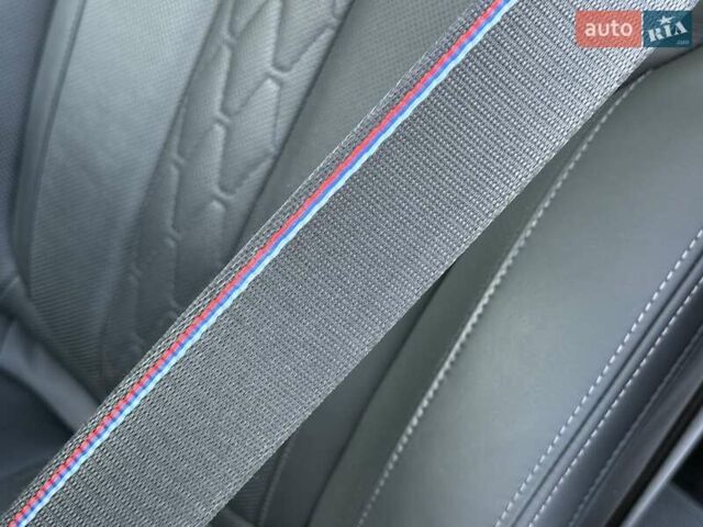 Серый БМВ X7, объемом двигателя 2.99 л и пробегом 99 тыс. км за 110900 $, фото 89 на Automoto.ua