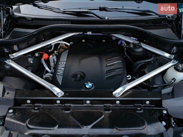 Сірий БМВ X7, об'ємом двигуна 3 л та пробігом 98 тис. км за 115000 $, фото 174 на Automoto.ua