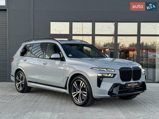 Серый БМВ X7, объемом двигателя 2.99 л и пробегом 86 тыс. км за 119000 $, фото 2 на Automoto.ua