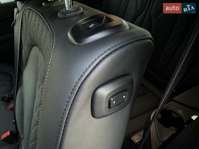 Серый БМВ X7, объемом двигателя 2.99 л и пробегом 86 тыс. км за 119000 $, фото 37 на Automoto.ua