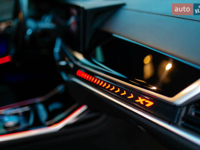 Сірий БМВ X7, об'ємом двигуна 3 л та пробігом 98 тис. км за 115000 $, фото 187 на Automoto.ua