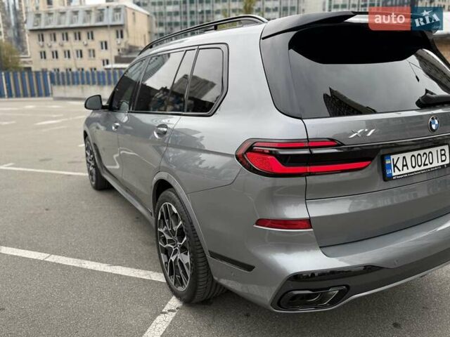 Серый БМВ X7, объемом двигателя 3 л и пробегом 26 тыс. км за 119000 $, фото 12 на Automoto.ua