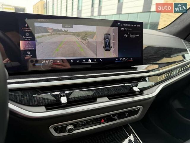 Серый БМВ X7, объемом двигателя 3 л и пробегом 16 тыс. км за 108800 $, фото 42 на Automoto.ua