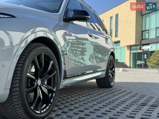 Серый БМВ X7, объемом двигателя 3 л и пробегом 16 тыс. км за 112800 $, фото 34 на Automoto.ua