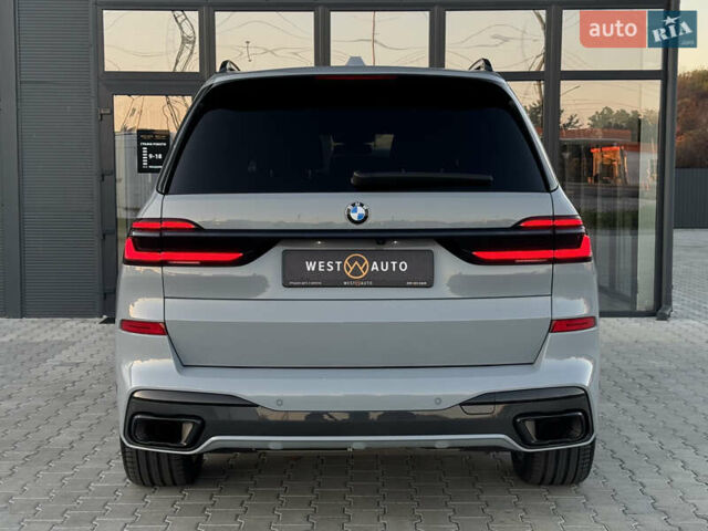 Серый БМВ X7, объемом двигателя 2.99 л и пробегом 86 тыс. км за 119000 $, фото 4 на Automoto.ua