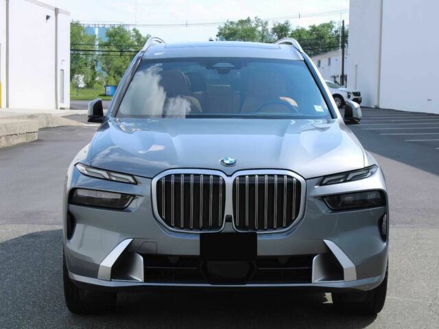 Серый БМВ X7, объемом двигателя 3 л и пробегом 21 тыс. км за 46200 $, фото 1 на Automoto.ua