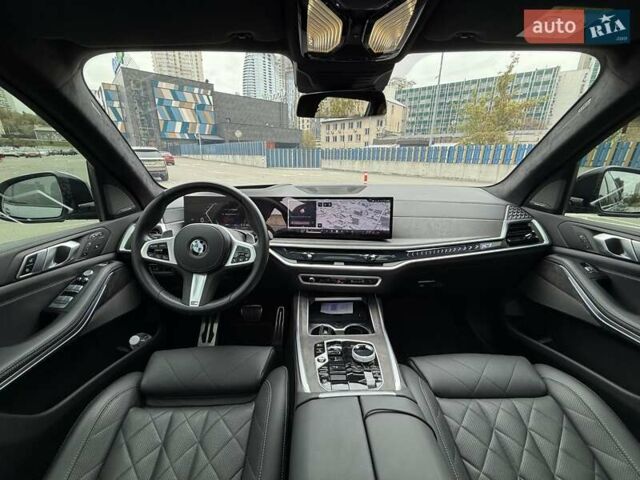 Серый БМВ X7, объемом двигателя 3 л и пробегом 26 тыс. км за 119000 $, фото 21 на Automoto.ua