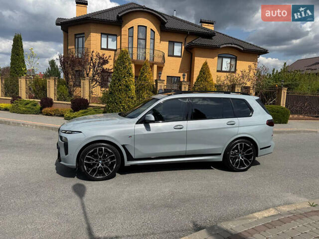 Серый БМВ X7, объемом двигателя 2.99 л и пробегом 81 тыс. км за 122000 $, фото 2 на Automoto.ua