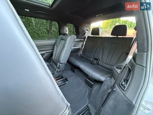 Серый БМВ X7, объемом двигателя 2.99 л и пробегом 99 тыс. км за 110900 $, фото 97 на Automoto.ua