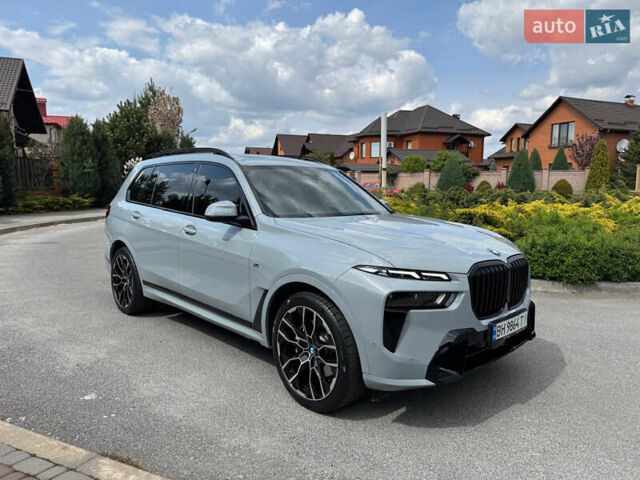 Серый БМВ X7, объемом двигателя 2.99 л и пробегом 81 тыс. км за 122000 $, фото 4 на Automoto.ua