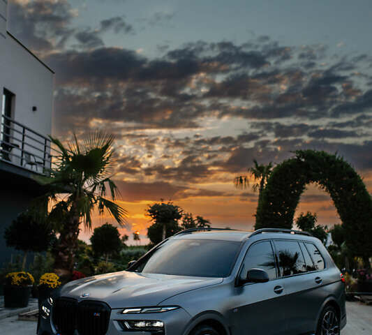 Сірий БМВ X7, об'ємом двигуна 3 л та пробігом 98 тис. км за 115000 $, фото 143 на Automoto.ua