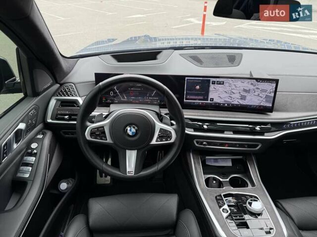 Серый БМВ X7, объемом двигателя 3 л и пробегом 26 тыс. км за 119000 $, фото 20 на Automoto.ua