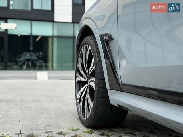 Серый БМВ X7, объемом двигателя 3 л и пробегом 16 тыс. км за 112800 $, фото 16 на Automoto.ua