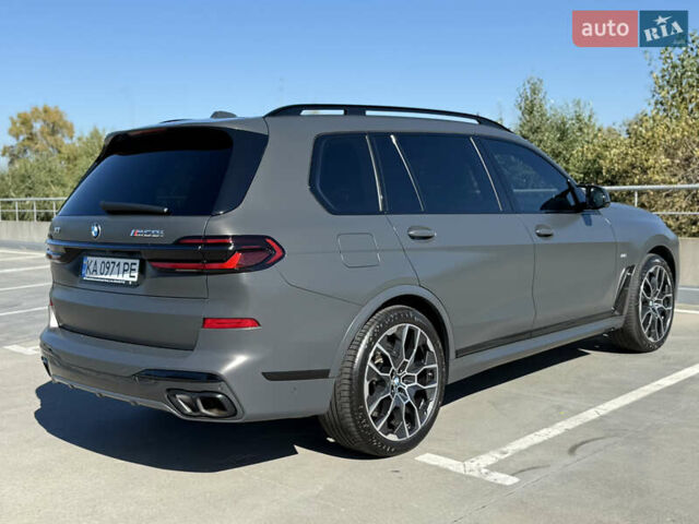 Серый БМВ X7, объемом двигателя 4.39 л и пробегом 34 тыс. км за 139900 $, фото 5 на Automoto.ua