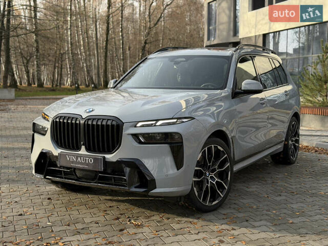 Серый БМВ X7, объемом двигателя 2.99 л и пробегом 82 тыс. км за 119000 $, фото 7 на Automoto.ua