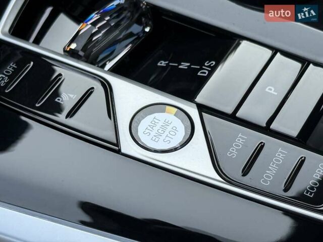 Серый БМВ X7, объемом двигателя 2.99 л и пробегом 99 тыс. км за 110900 $, фото 91 на Automoto.ua