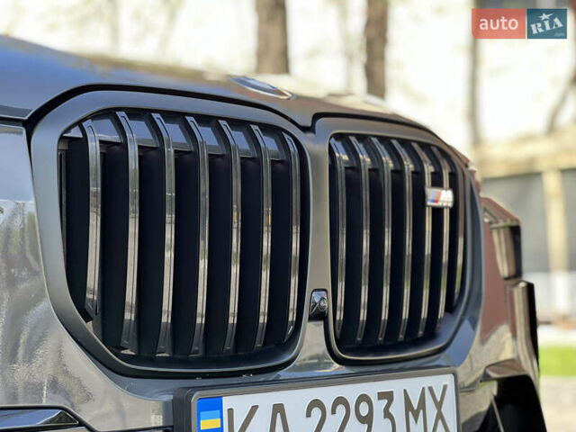 Серый БМВ X7, объемом двигателя 4.39 л и пробегом 35 тыс. км за 115500 $, фото 7 на Automoto.ua