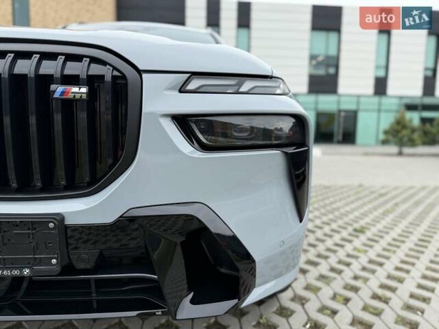 Серый БМВ X7, объемом двигателя 3 л и пробегом 16 тыс. км за 112800 $, фото 27 на Automoto.ua
