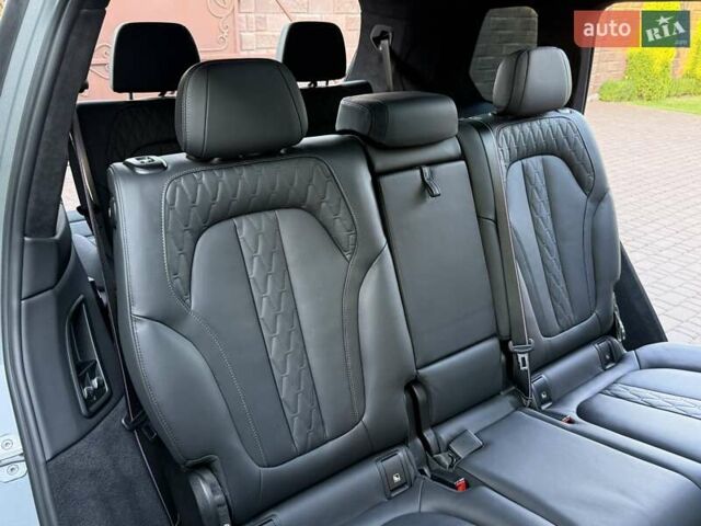 Серый БМВ X7, объемом двигателя 2.99 л и пробегом 99 тыс. км за 110900 $, фото 75 на Automoto.ua